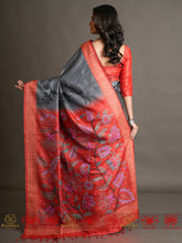 Load image into Gallery viewer, Phool aur angare - Tussar Silk Saree