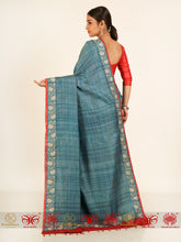 Load image into Gallery viewer, Parijaat - Saree