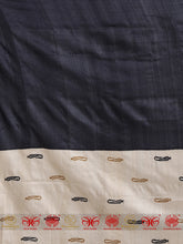 Load image into Gallery viewer, Udaan - White Saree