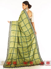 Load image into Gallery viewer, Bold Chequered Chic - Saree