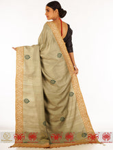 Load image into Gallery viewer, Set in Green - Saree