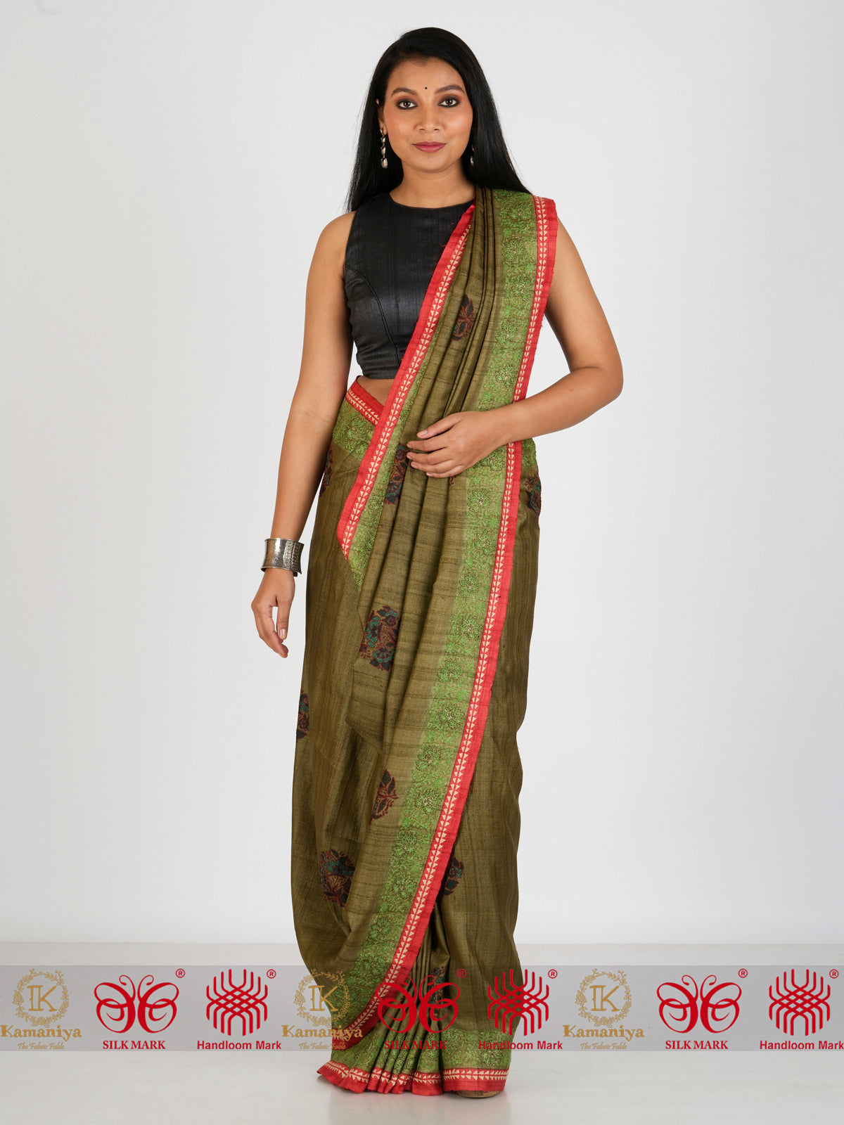 Adhunika - A Smart Green Saree