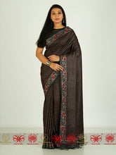 Load image into Gallery viewer, Raat Kali - Black and Red Saree
