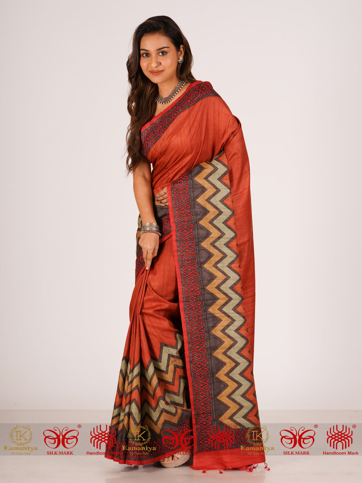 Lehre - Multicolour Saree