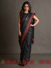 Load image into Gallery viewer, Prachal - Black &amp; Red Saree
