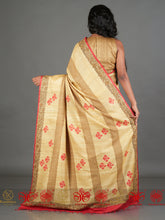 Load image into Gallery viewer, Nayi Naveli - Beige &amp; Red Saree

