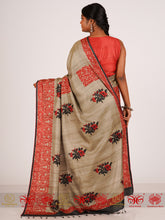 Load image into Gallery viewer, Phool Aur Angare - Cement Grey Saree With Red Border
