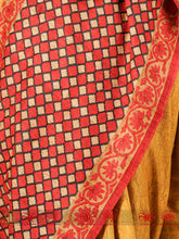 Load image into Gallery viewer, Champa - Perfect Party Wear Saree
