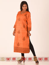 Load image into Gallery viewer, Narangi - Tussar Kurta
