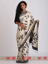Load image into Gallery viewer, Black and White Bonanza- Saree
