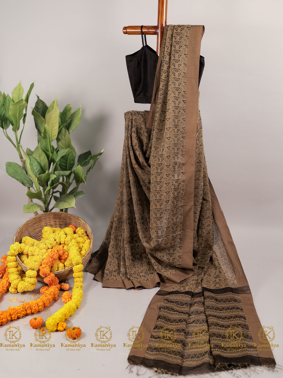 Dhulika - Saree