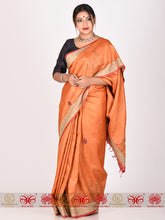 Load image into Gallery viewer, Earthen Aura - Saree
