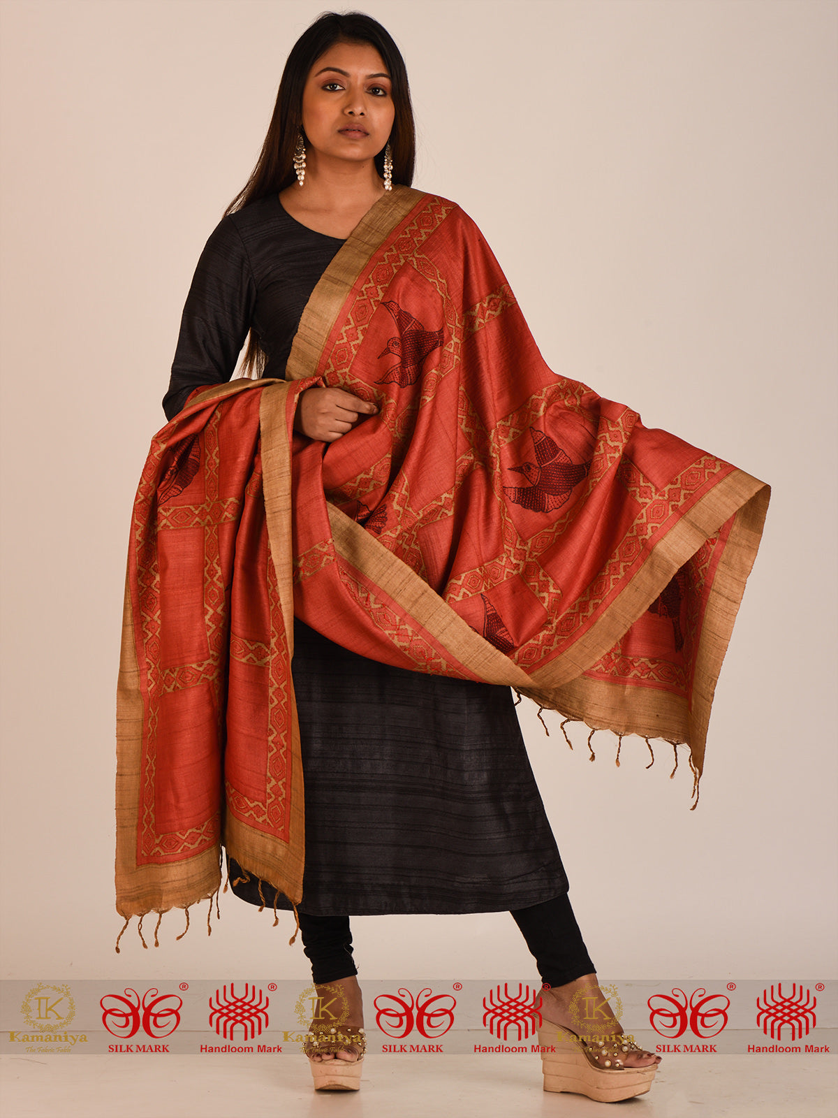 Red Beige Tussar Dupatta