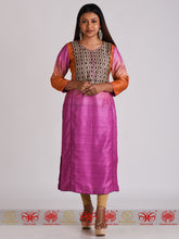 Load image into Gallery viewer, Orange Pink Tussar Kurta
