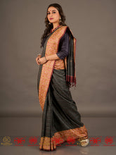Load image into Gallery viewer, Night Garden - Saree
