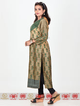 Load image into Gallery viewer, Green Tussar Kurta
